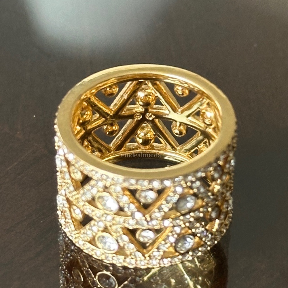 SOLD-Swarovski Crystal Gold Tone Dazzling Filigree Cocktail Ring Size 55 5166558 - Picture 4 of 7